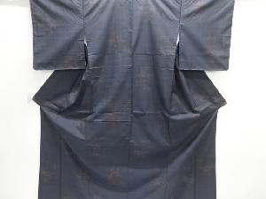 大特価品　枝花模様織り出し本場泥大島紬着物(5マルキ)